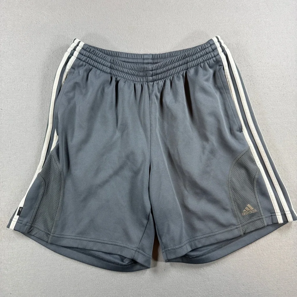 Adidas Shorts Mens Medium Gray Stripes Athletic Soccer Gym Running Workout Y2K